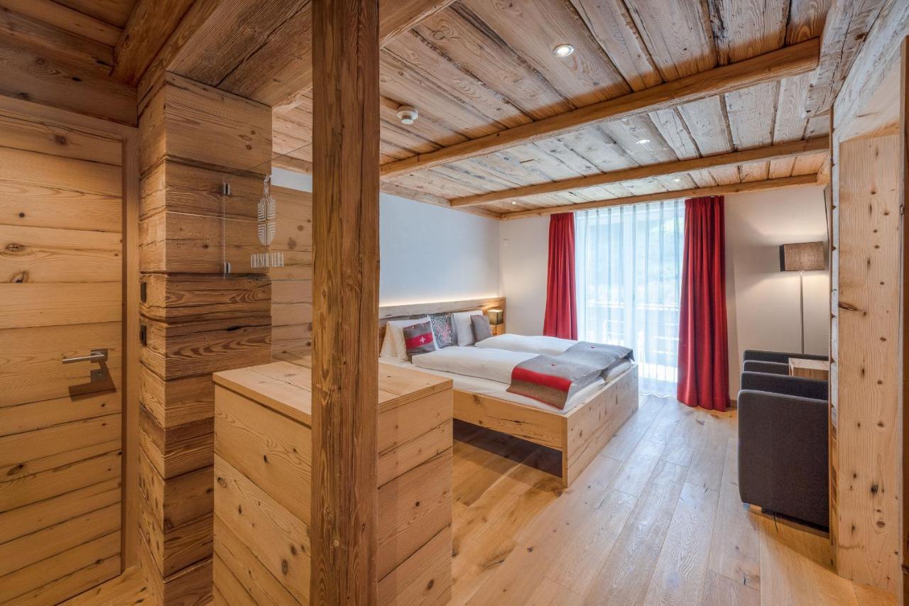 Hotel Crusch Alba Swiss Lodge זרנץ מראה חיצוני תמונה