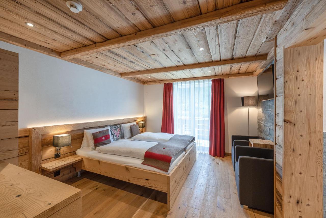 Hotel Crusch Alba Swiss Lodge זרנץ מראה חיצוני תמונה