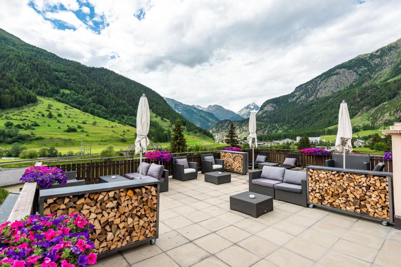 Hotel Crusch Alba Swiss Lodge זרנץ מראה חיצוני תמונה