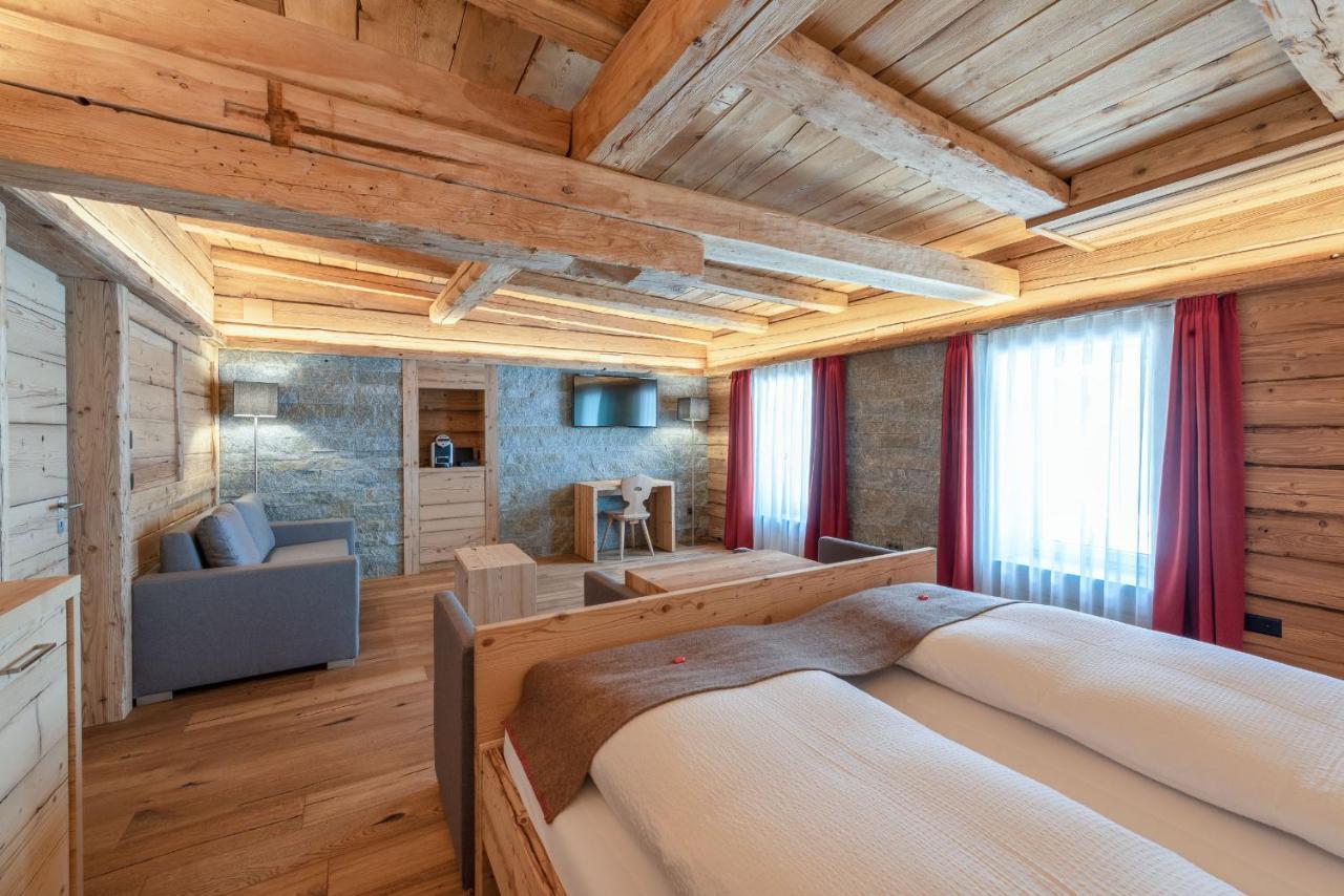Hotel Crusch Alba Swiss Lodge זרנץ מראה חיצוני תמונה